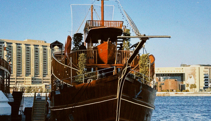 Best Luxury Dhow Cruise Hor Al Anz Dubai